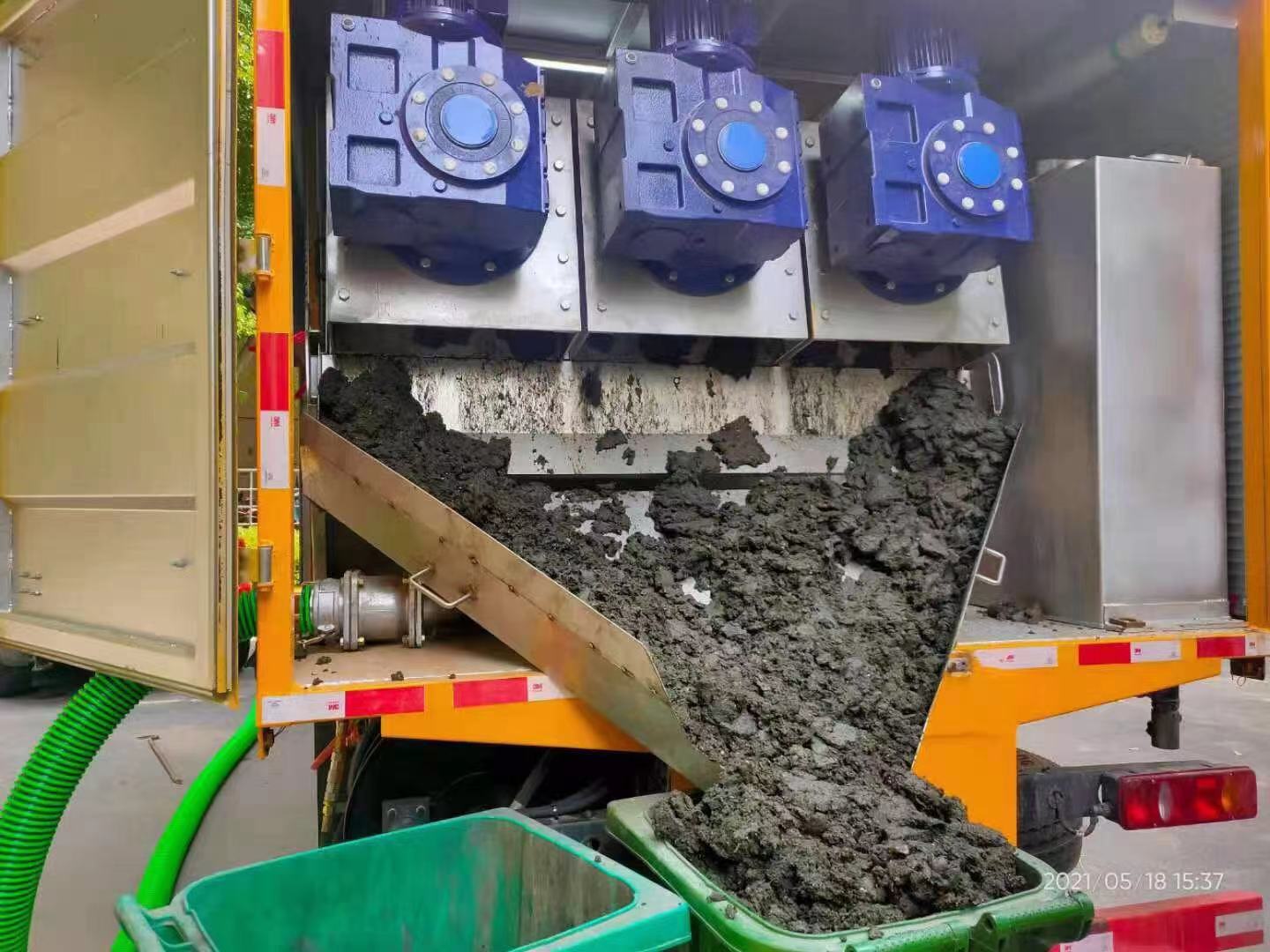 东安化粪池清掏城市维护站-泥浆净化干湿分离处理